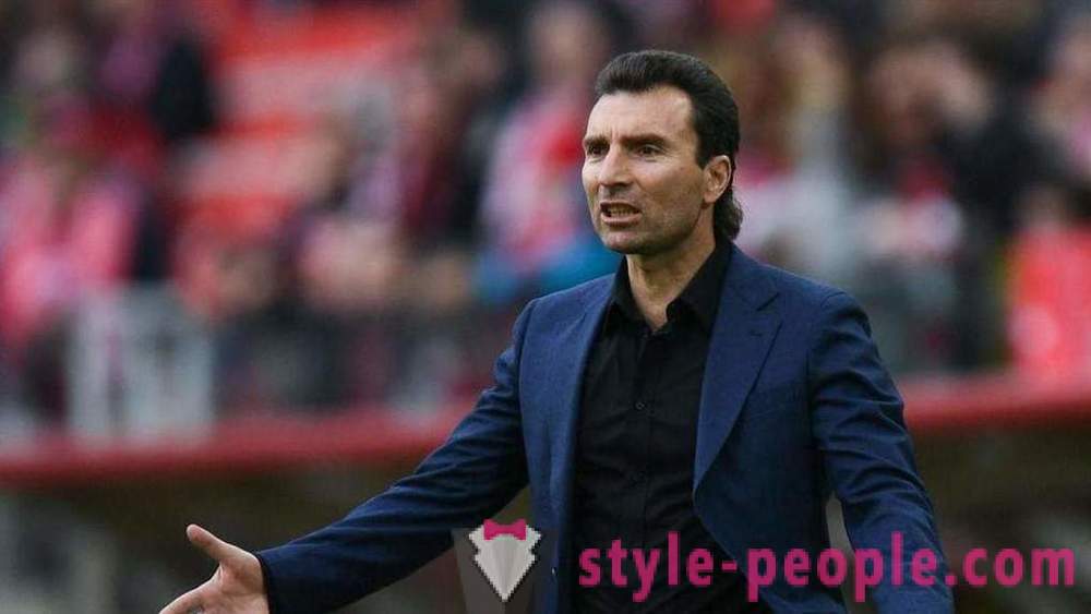 Biografia treinador de futebol Aleksandr Grigoryan