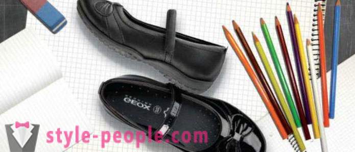 Como escolher os sapatos para meninas na escola: Dicas e opiniões sobre fabricantes