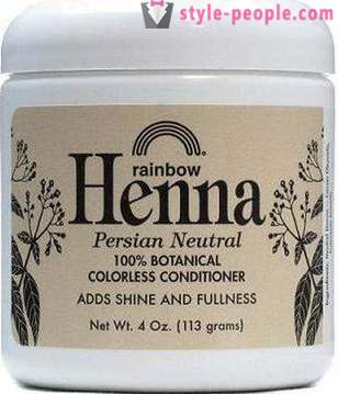 Henna incolor para o fortalecimento do cabelo: peculiaridades da aplicação, as recomendações e comentários