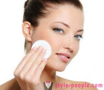 É possível limpar o rosto de peróxido de hidrogênio? rugas faciais peróxido de hidrogênio, acne e manchas de idade