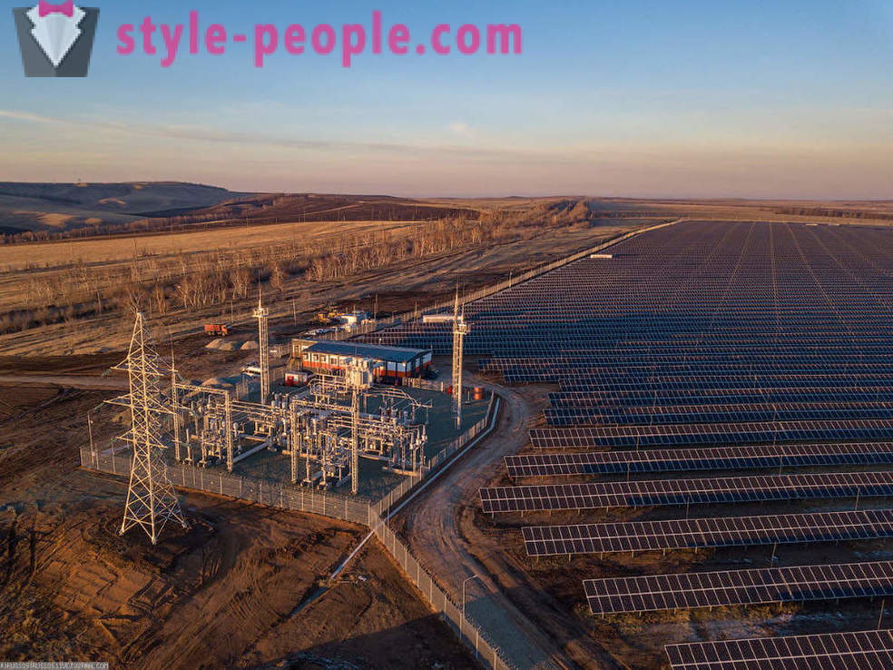 A maior usina de energia solar na Rússia
