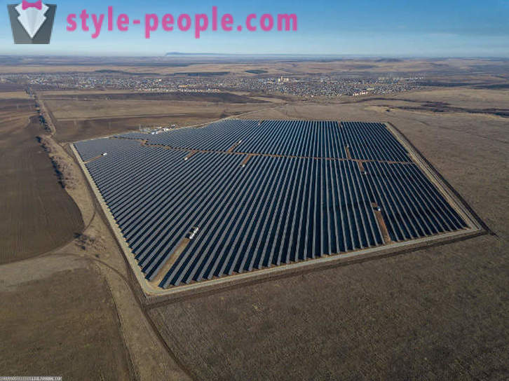 A maior usina de energia solar na Rússia