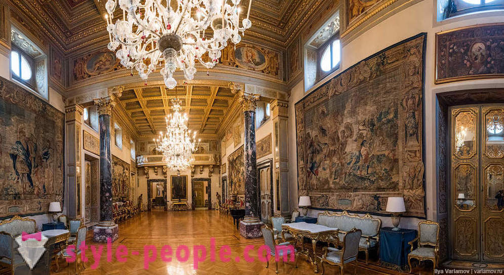 Residência russa do embaixador em Roma: o maior e mais bonito!