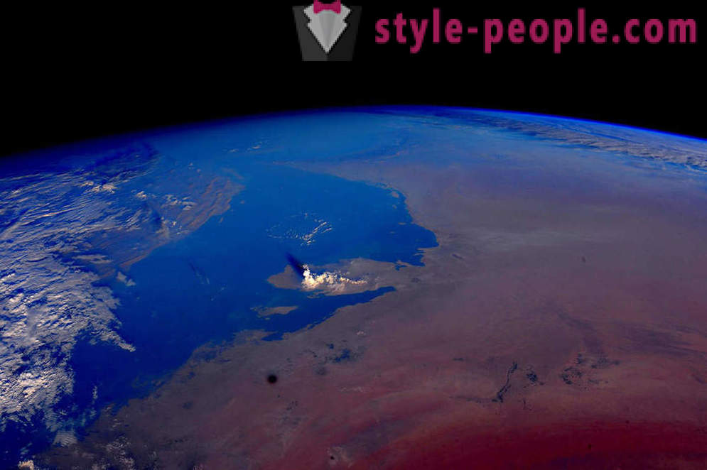 Planeta: A vista da órbita