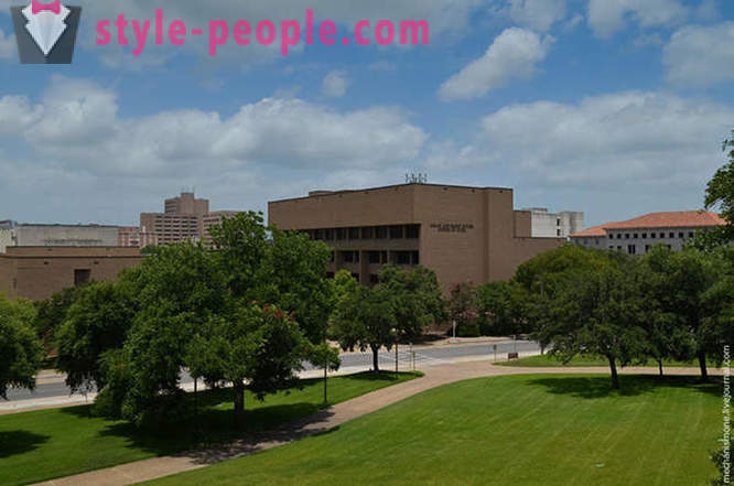 Caminhe até University of Texas