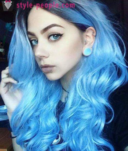 A menina com cabelo azul: características, descrições e fatos interessantes