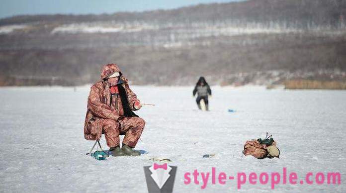 Pesca do inverno em Tyumen: Comentários sobre os melhores lugares