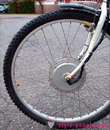 Roda orientada para um dispositivo de bicicleta, o princípio de funcionamento, a eficiência do uso