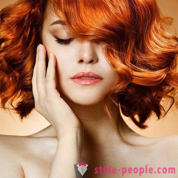 Tonalidades de cor vermelha para cabelos coloridos