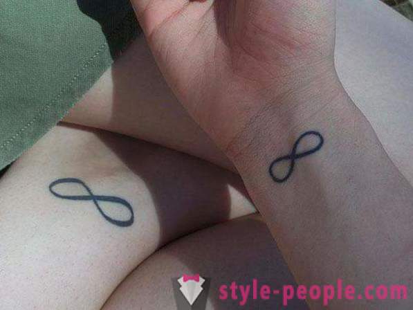 Tatuagem emparelhado para dois - apresentar prova de amor eterno