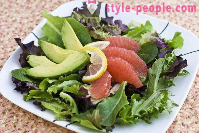 Dietético dieta salada: cozinhar receitas com fotos. saladas leves
